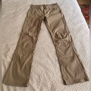 Prana Halle Pants Khaki Color Size 4 in great condition, no stains or holes.